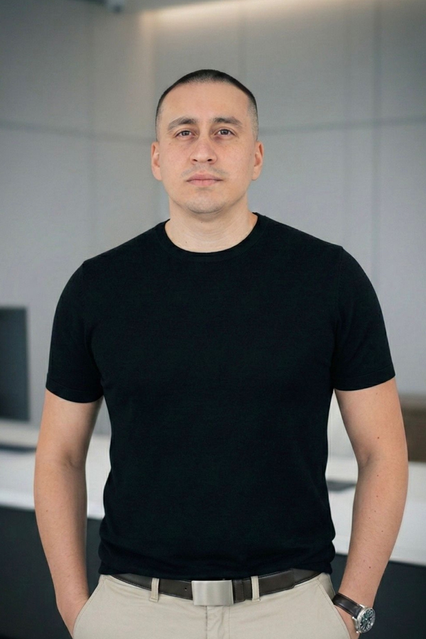 José Luis Cino Díaz — Consultor ejecutivo